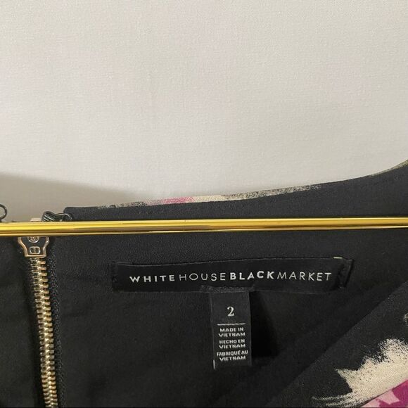 WHITEHOUSE BLACKMARKET Long-Sleeve Black Floral Bell-Sleeve Shift Dress Size 2 - Picture 8 of 9